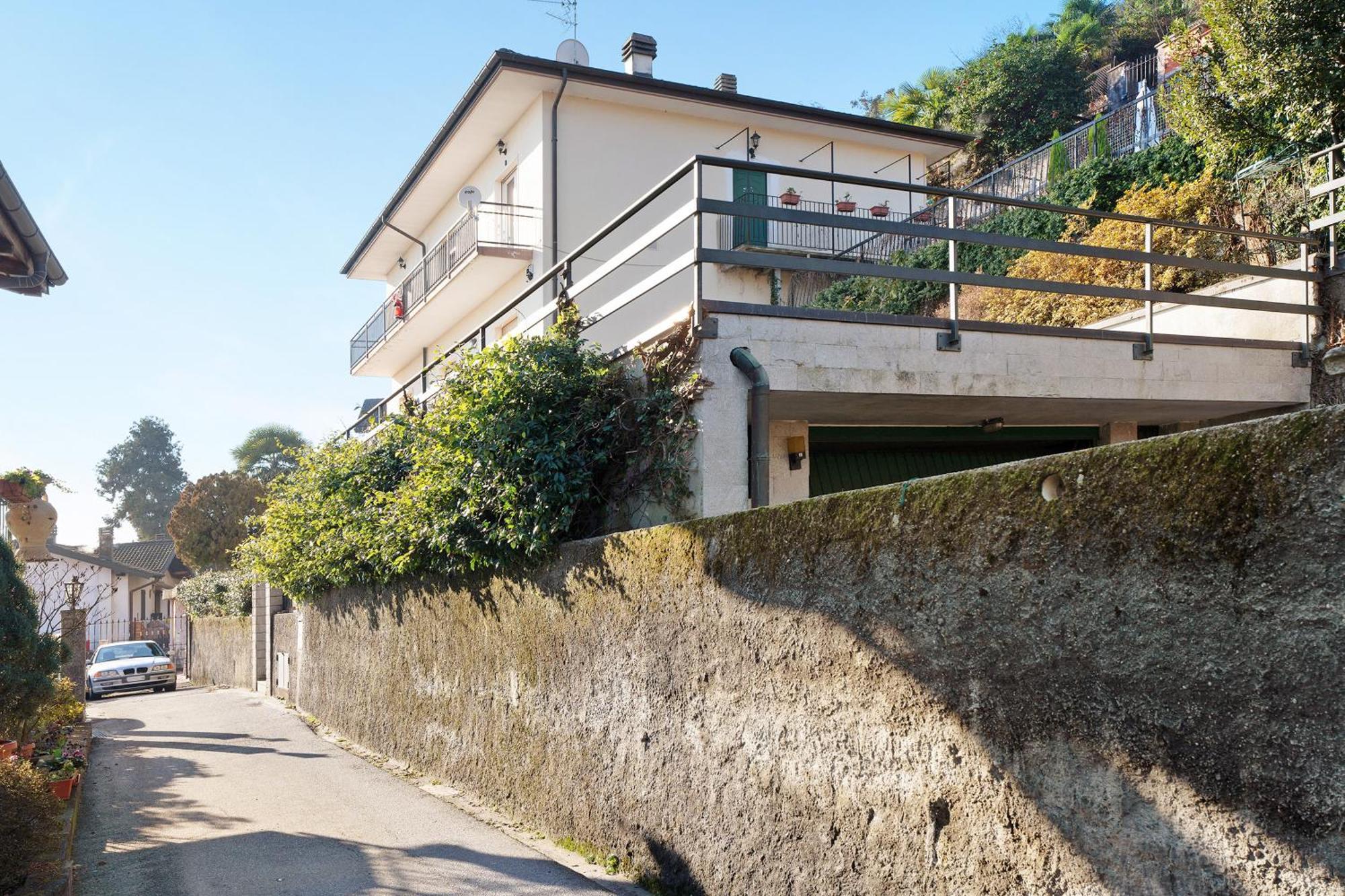 Апартаменты Casa Bella Интра Экстерьер фото